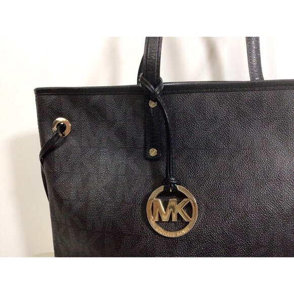 Michael Kors Leather Tote Bag Purse with Matching Pouch - Picture 2 of 9